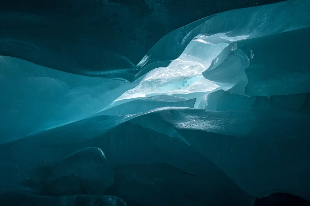 aa 2024 view of cave Ice